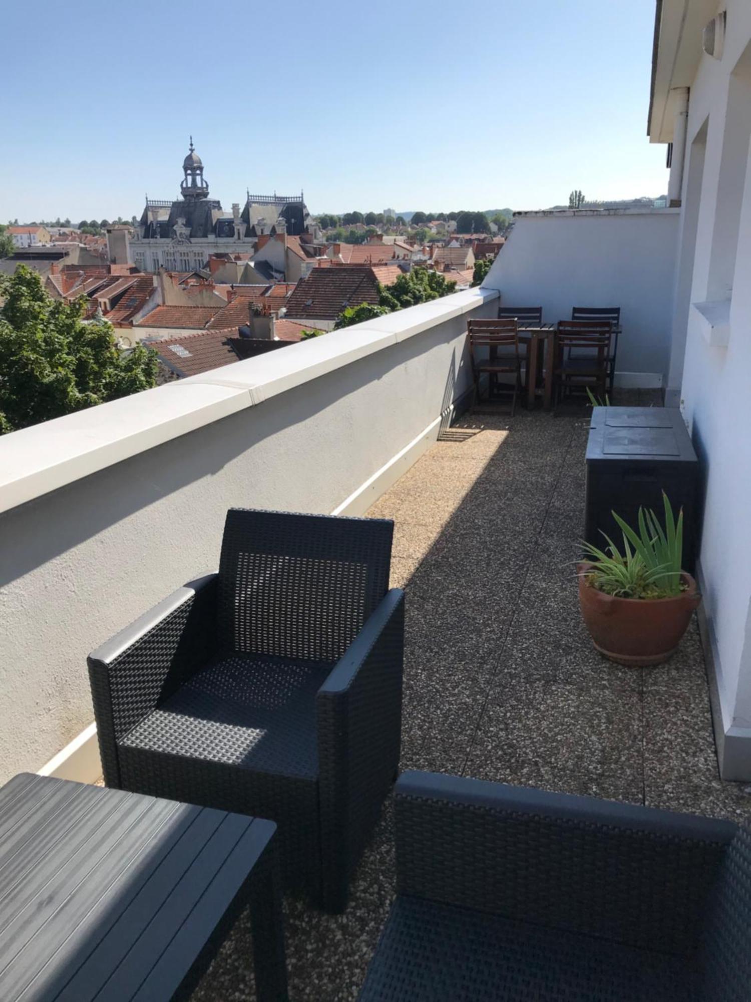Appartement avec vue panoramique Vichy Extérieur photo